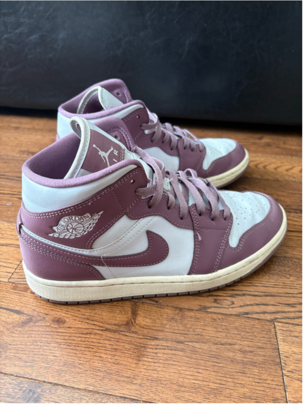 Nike Air Jordan 1 Mid Sneakers Womens Size 9 Purple and White(beaters) - Picture 3 of 6